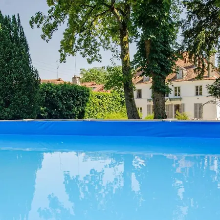 Demeures Des Grands Lacs De Champagne *